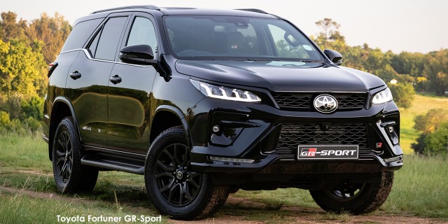 TOYOTA FORTUNER 2.8GD-6 4X4 GR-S A/T - 22 