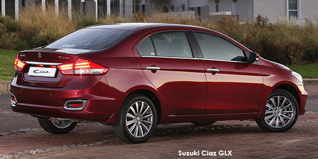 SUZUKI CIAZ 1.5 GLX A/T - 2 