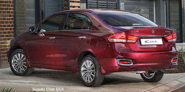 SUZUKI CIAZ 1.5 GLX A/T - 3 