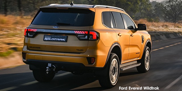 FORD EVEREST 3.0D V6 PLATINUM AWD A/T - 47 