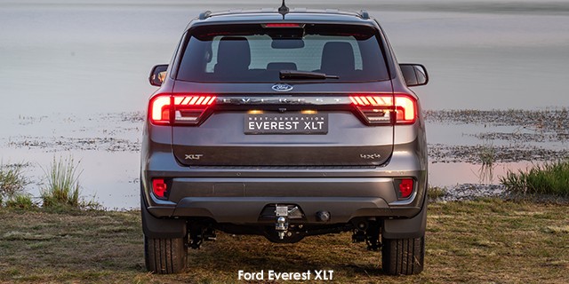 FORD EVEREST 3.0D V6 PLATINUM AWD A/T - 6 