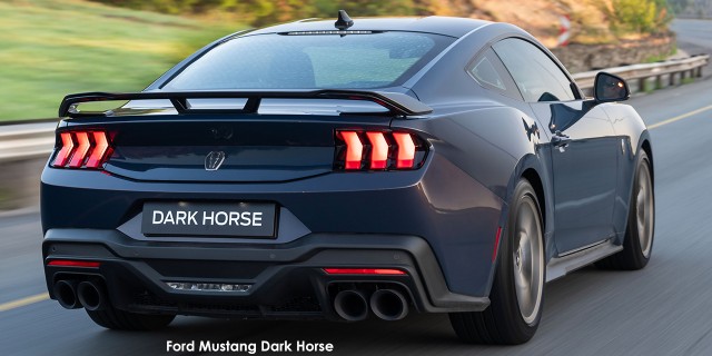 FORD MUSTANG 5.0 DARK HORSE A/T - 55 