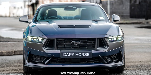 FORD MUSTANG 5.0 DARK HORSE A/T - 45 