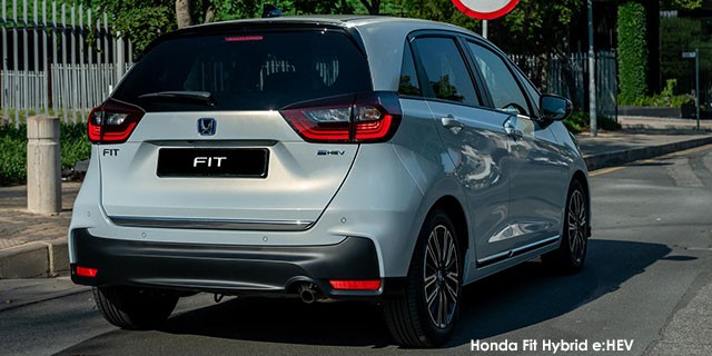 HONDA FIT 1.5 HYBRID E-CVT - 5 