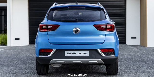 MG ZS 1.5 LUXURY A/T - 11 