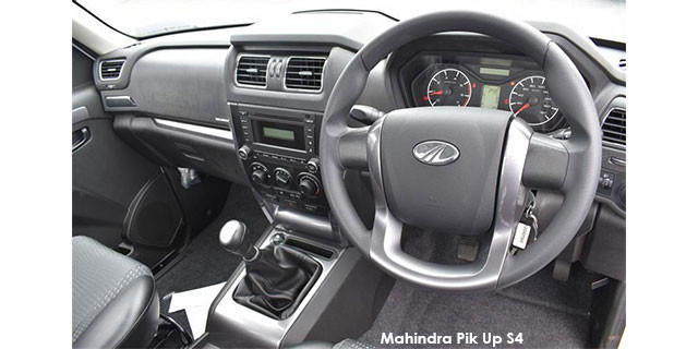 MAHINDRA PIK UP 2.2mHAWK S4 4X4 GAME VIEWER - 3 