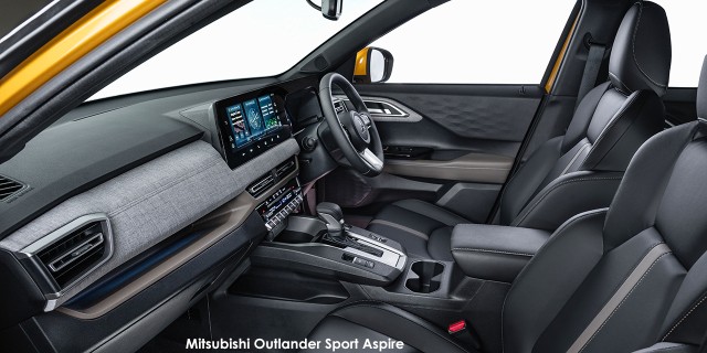 MITSUBISHI OUTLANDER SPORT 1.5 EXCEED CVT - 18 