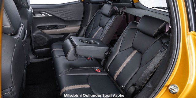 MITSUBISHI OUTLANDER SPORT 1.5 EXCEED CVT - 19 